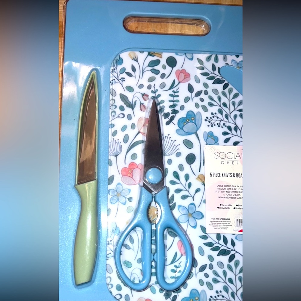 New Social chef 5 piece SET new sealed BPA free Blade friendly